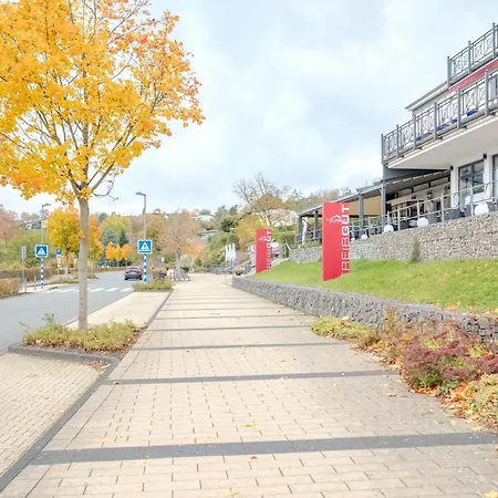 Apartment Flexi - Balkon , Seeblick, Pool & Speed Wlan