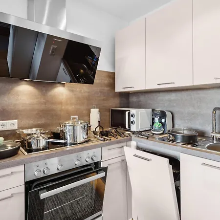 Flexi - Balkon , Seeblick, Pool & Speed Wlan *