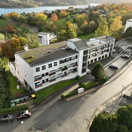 Flexi - Balkon , Seeblick, Pool & Speed Wlan *