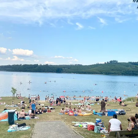 Flexi - Balkon , Seeblick, Pool & Speed Wlan Apartment Langscheid (North Rhine-Westphalia)