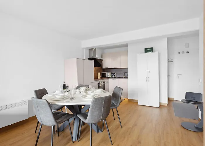 Flexi - Balkon , Seeblick, Pool & Speed Wlan *