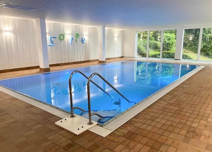 Flexi - Balkon , Seeblick, Pool & Speed Wlan